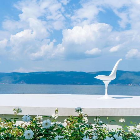 Dali Nest Secret Garden Lake View Inn מראה חיצוני תמונה
