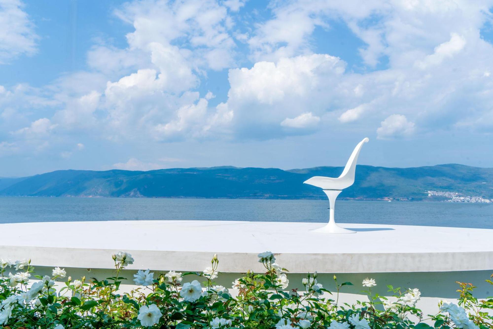 Dali Nest Secret Garden Lake View Inn מראה חיצוני תמונה