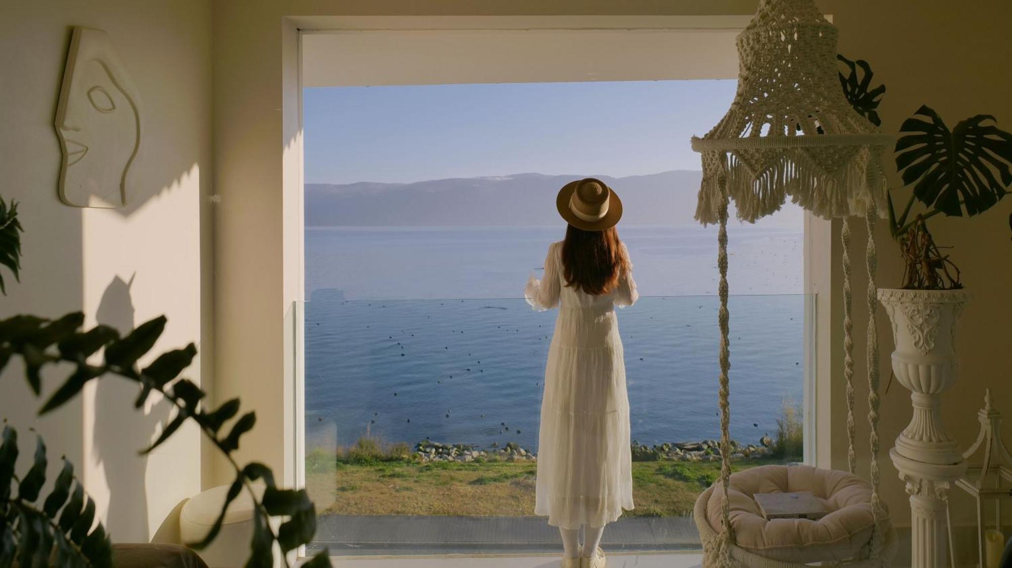 Dali Nest Secret Garden Lake View Inn מראה חיצוני תמונה
